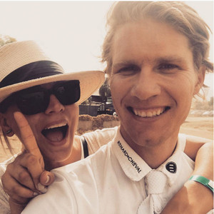 kaley cuoco dating equestrian
